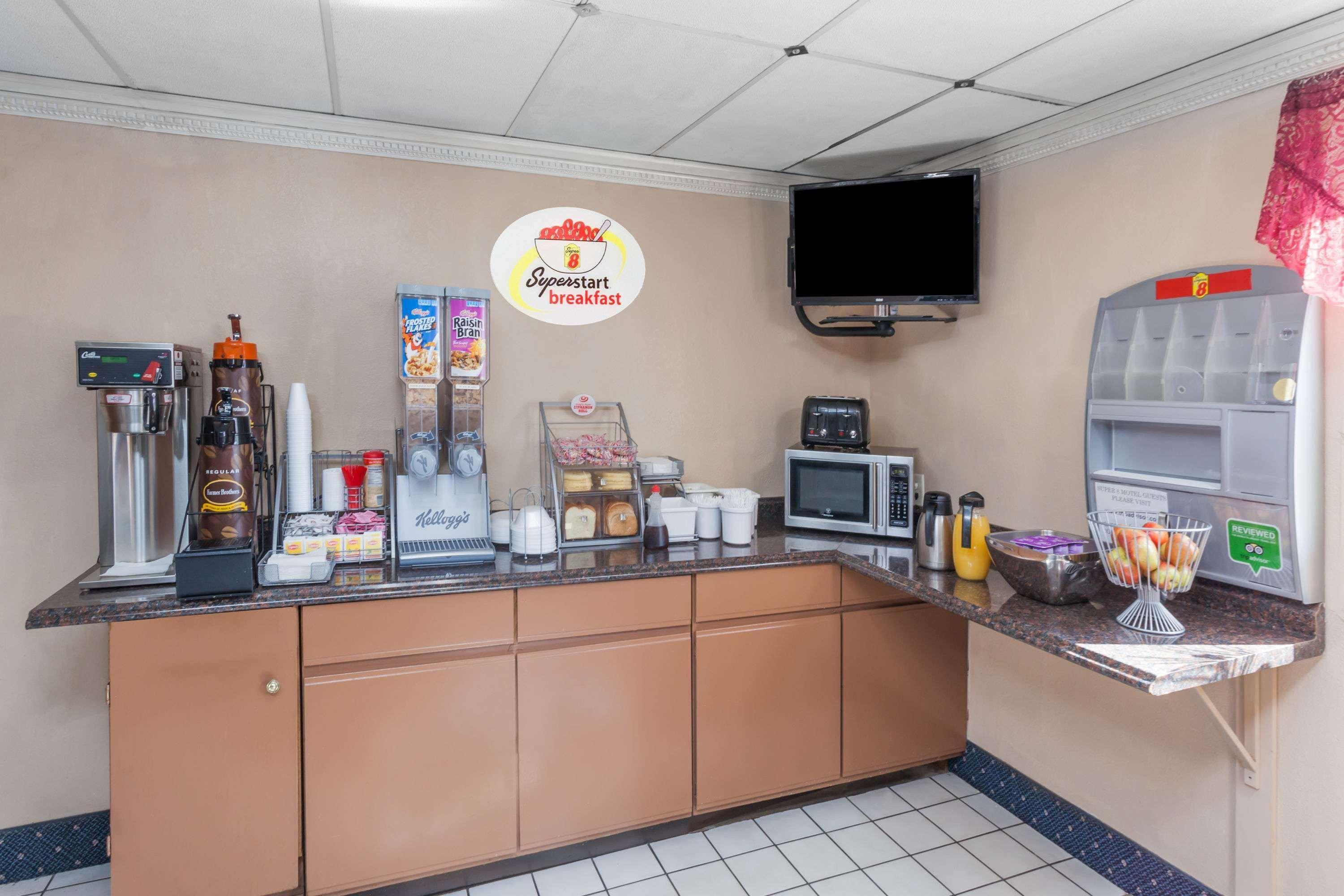 Super 8 By Wyndham Merrillville Luaran gambar