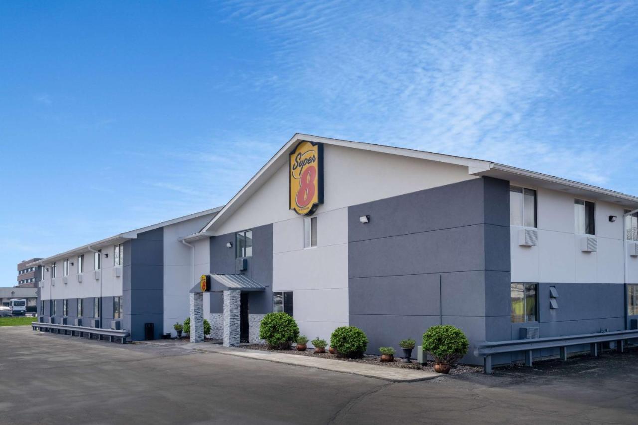 Super 8 By Wyndham Merrillville Luaran gambar