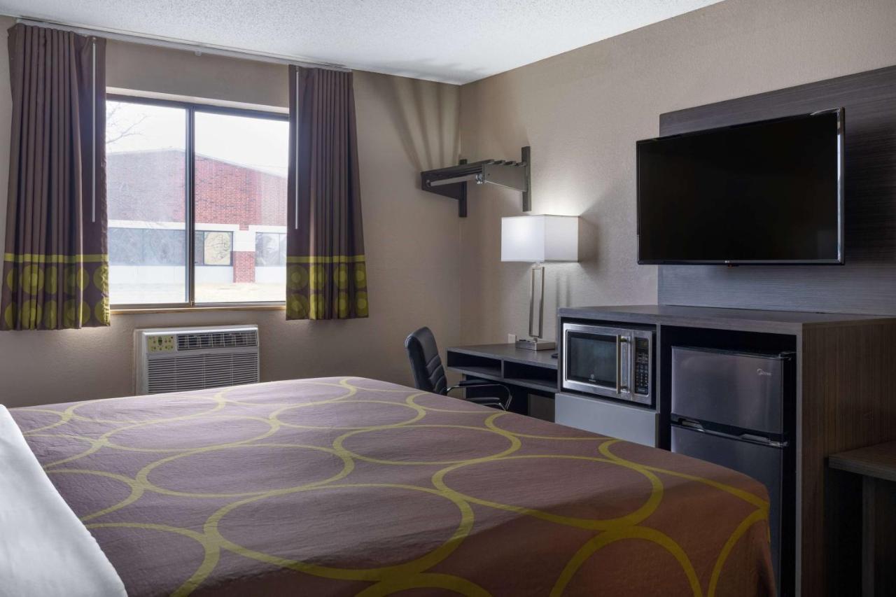 Super 8 By Wyndham Merrillville Luaran gambar