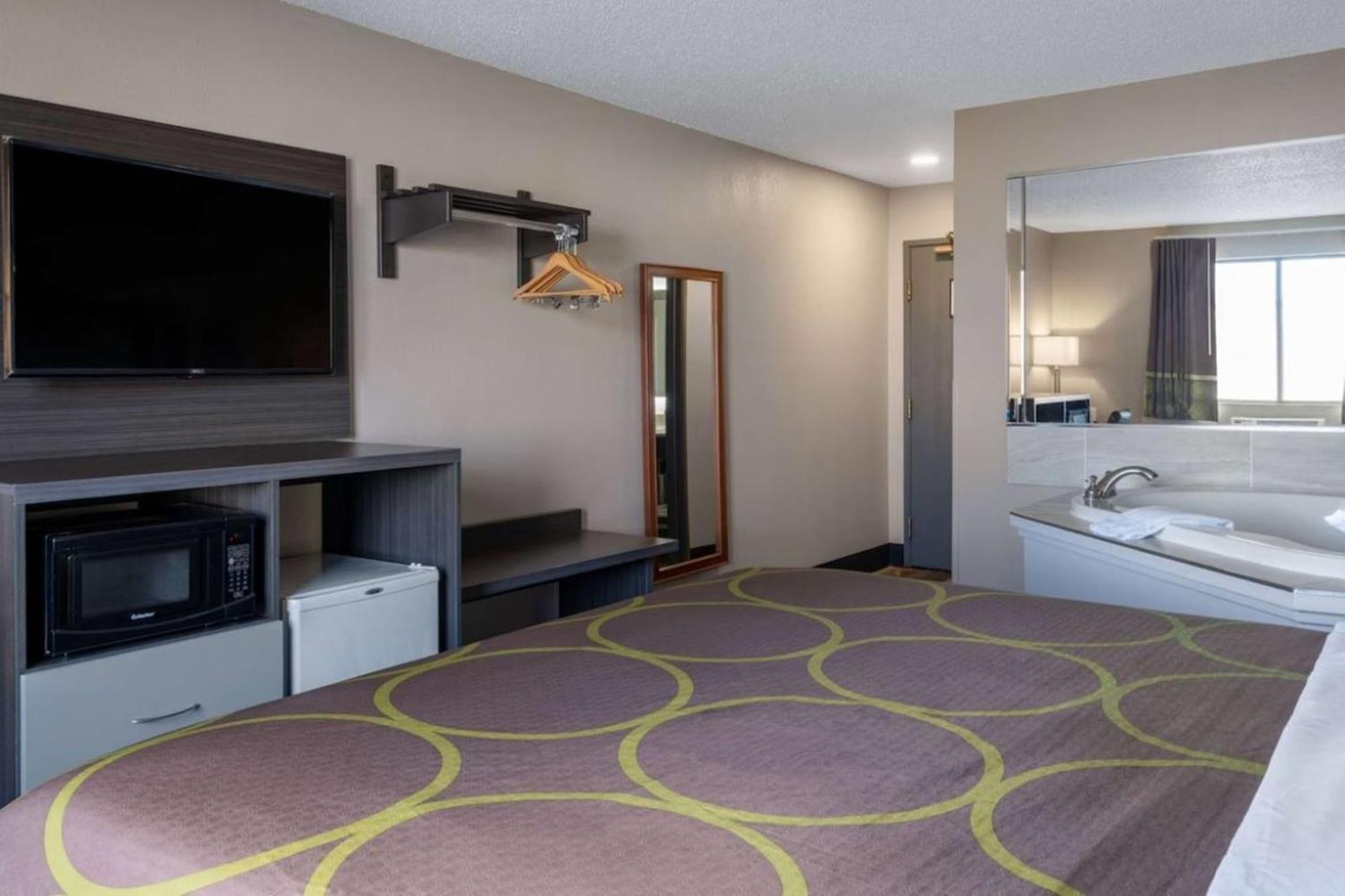 Super 8 By Wyndham Merrillville Luaran gambar